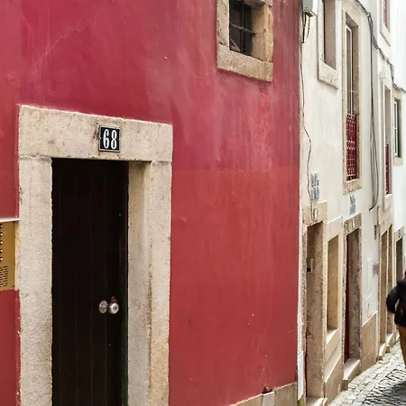 Romantic Alfama Balcony - 10 Minutes From Terreiro Do Paco Apartment *